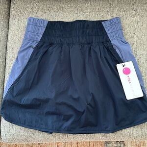 Yogalicious skort-NWT